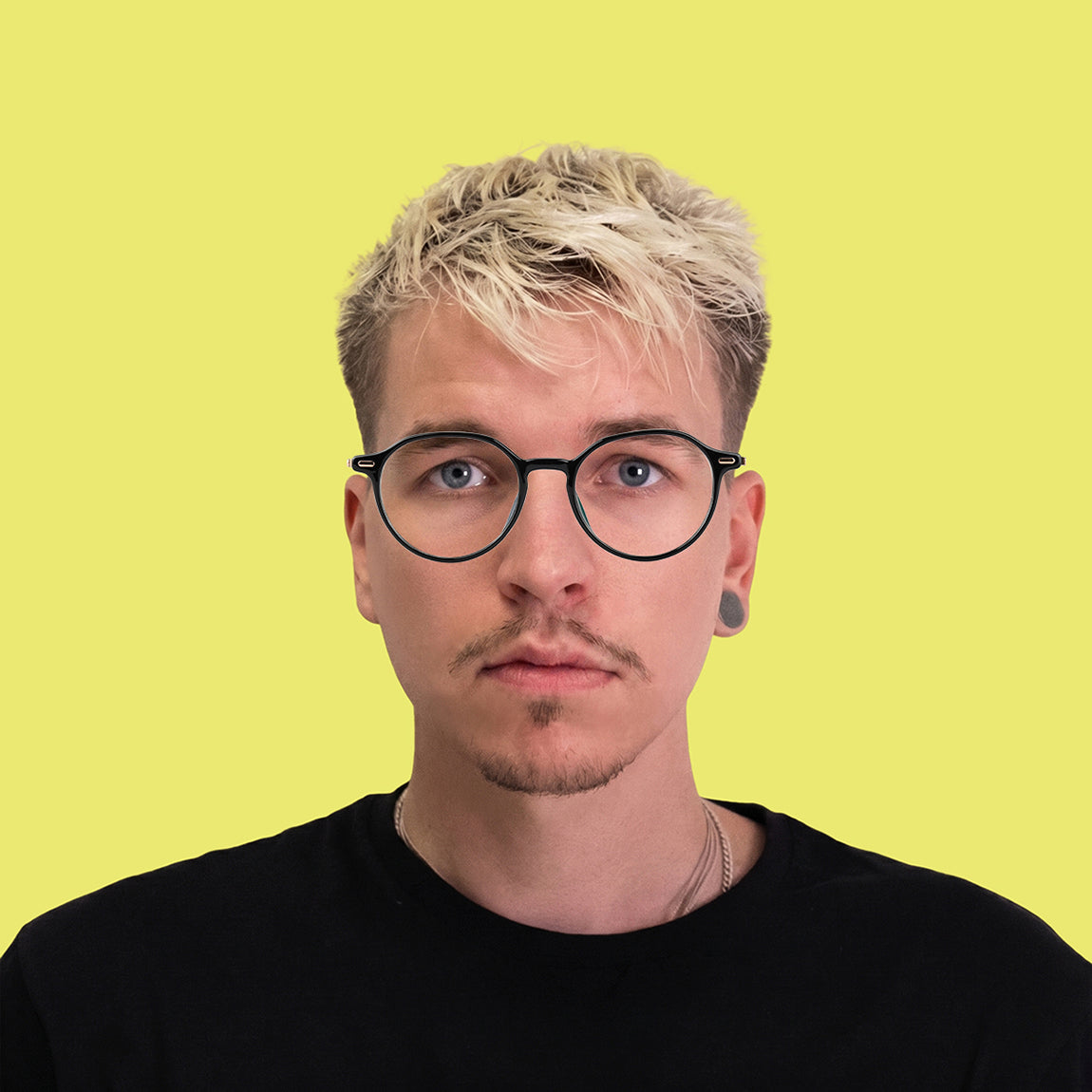 Pherkad Black Gold silmälasikehykset